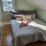 Feriehus Idyllisk Sjohus Pa Naurstad *