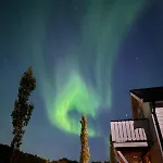 Feriehus Idyllisk Sjohus Pa Naurstad