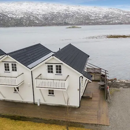 펜션 Idyllisk Sjohus Pa Naurstad