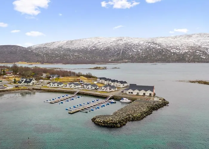 Idyllisk Sjøhus På Naurstad Semesterbostad *