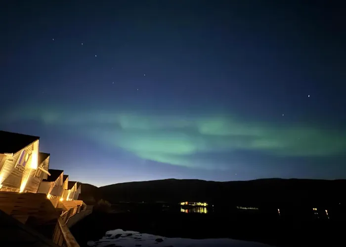 Semesterbostad Idyllisk Sjøhus På Naurstad